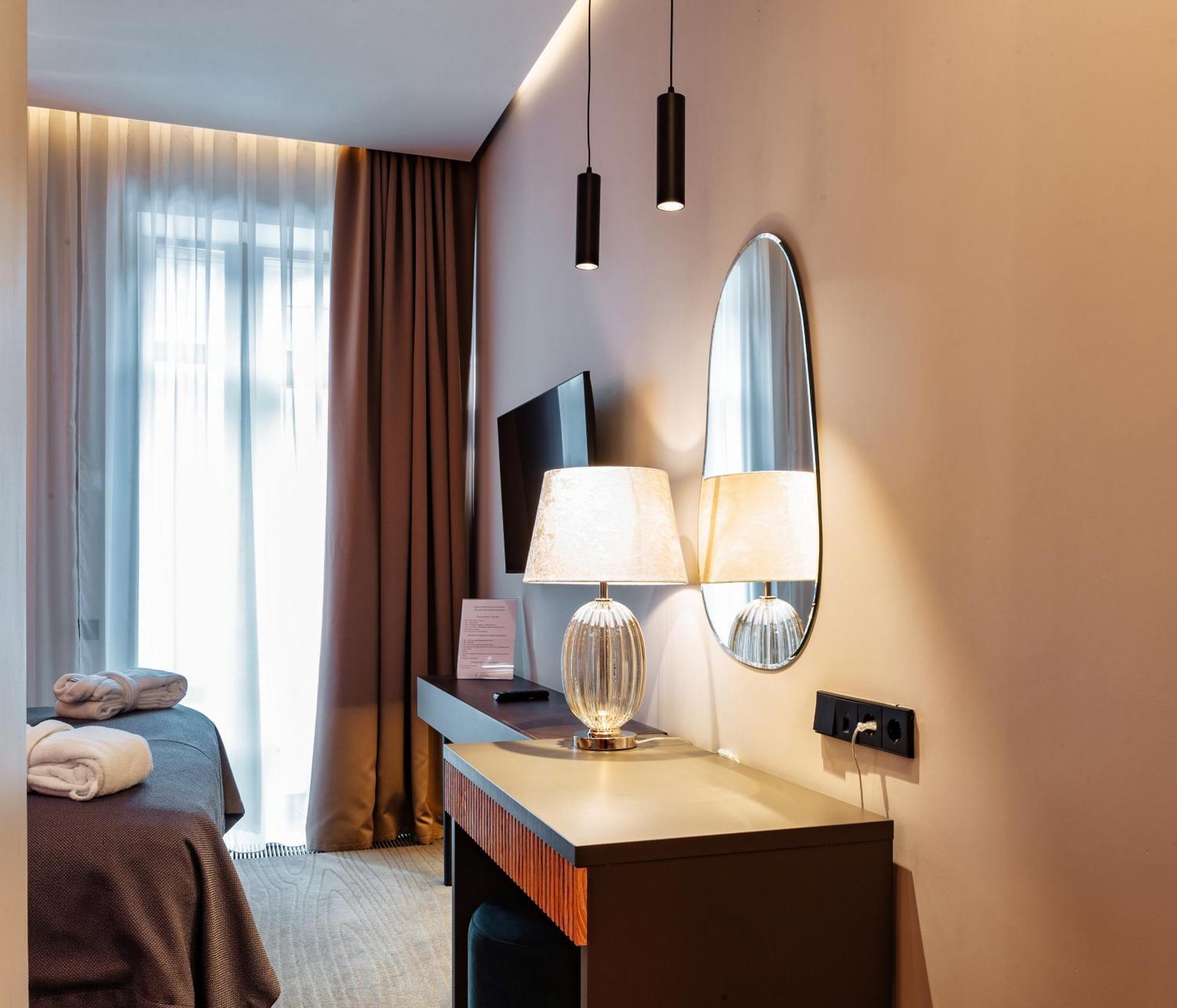 Дом У Озера Hotell Borovoe Exteriör bild