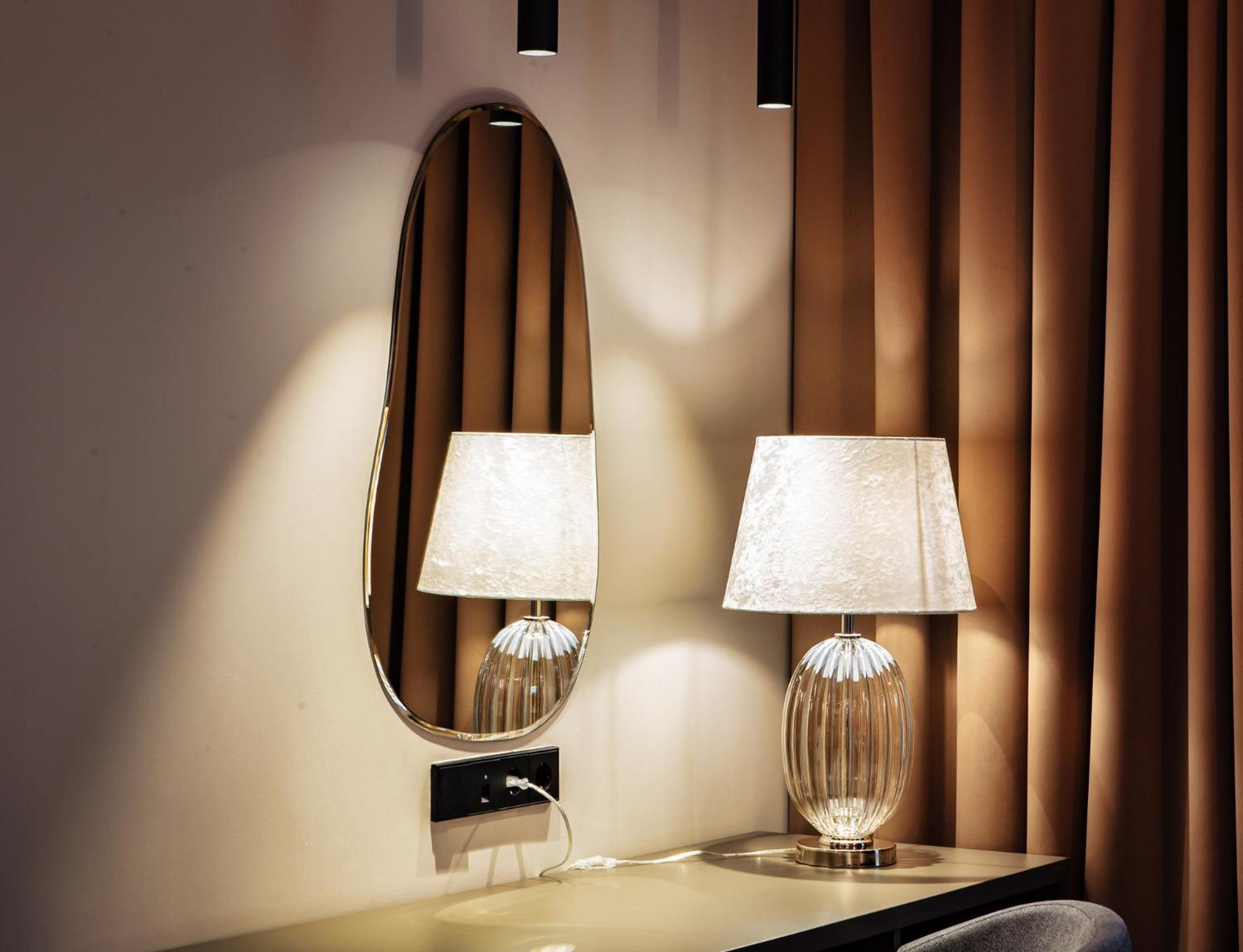 Дом У Озера Hotell Borovoe Exteriör bild